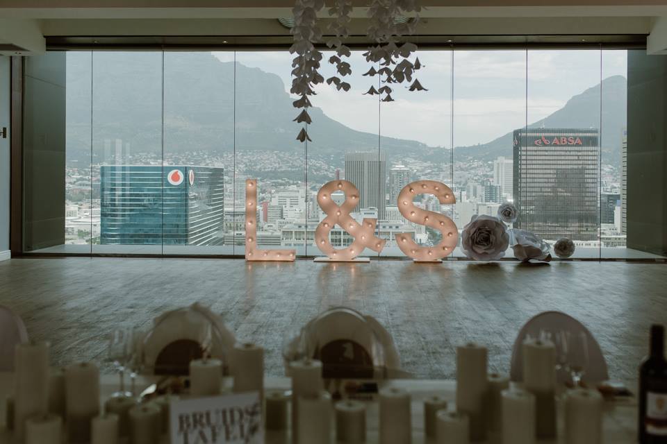 28055677_10155365692538527_3604339125489753885_n