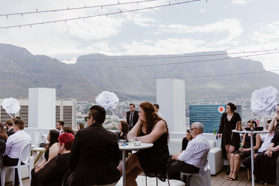 28167711_10155365673373527_1372626926774894110_n